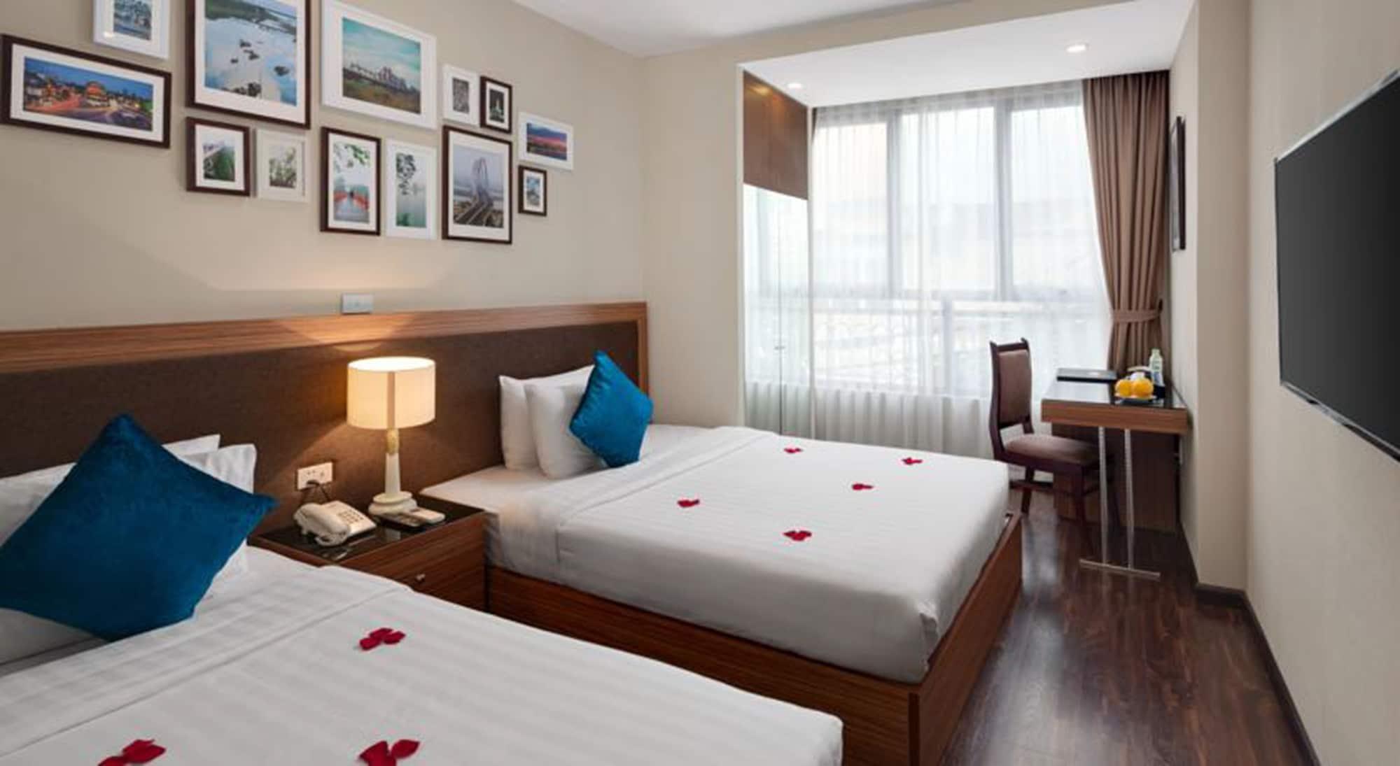 โกลเดน มูน สวีท โฮเต็ล Hotel ฮานอย ภายนอก รูปภาพ